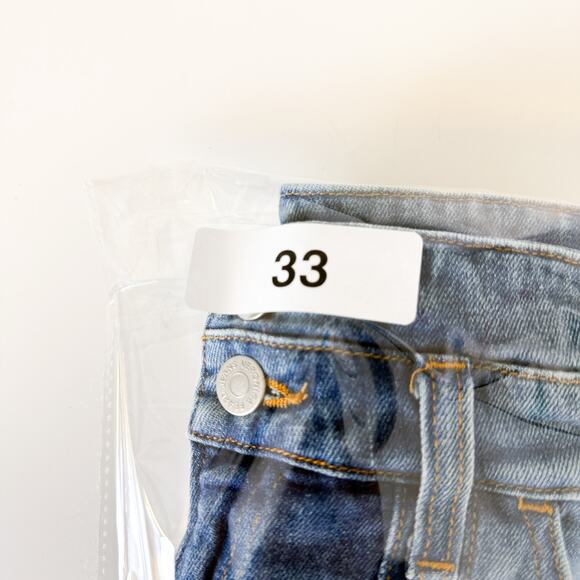 Veronica Beard Jaylen Denim High Rise Pelated Shorts in Waterfall Blue - 23 000 - Picture 8 of 8